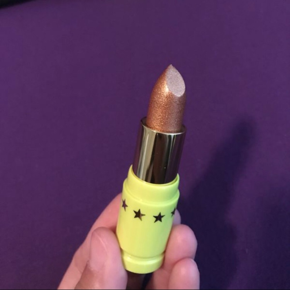 Jeffree star brown sugar
